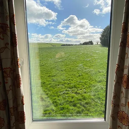 Hillview باندون